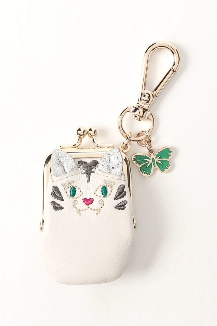 Kuipo ACCESSORIES My Mini Tiger Charm<br> White 3 Kuipo ACCESSORIES My Mini Tiger Charm White