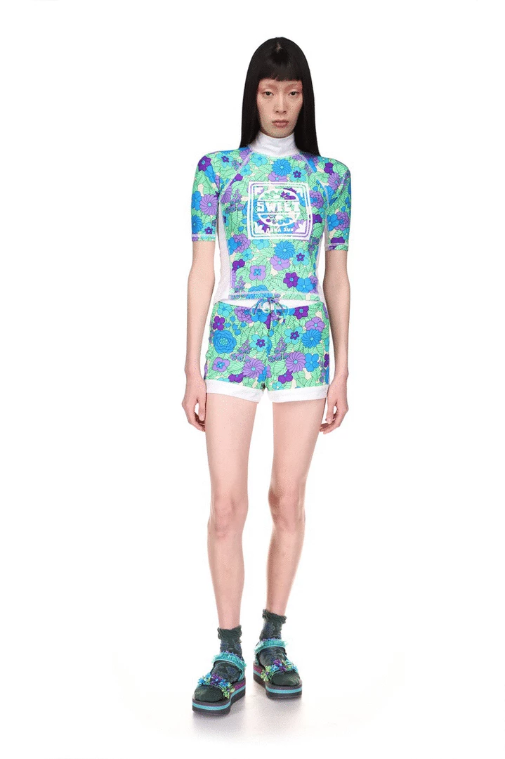 Anna Sui Spring '22 Beckoning Blossoms Surf Shorts 4 Anna Sui Spring '22 Beckoning Blossoms Surf Shorts