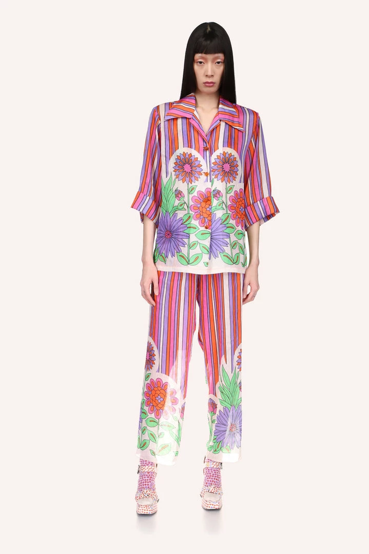 Anna Sui Spring '22 Dazzling Dahlia Stripe Button Down Top 6 Anna Sui Spring '22 Dazzling Dahlia Stripe Button Down Top