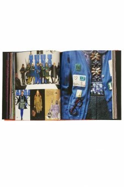 Abrams "THE WORLD OF ANNA SUI" By Tim Blanks