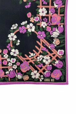 Blooming Flower Border Handkerchief ACCESSORIES