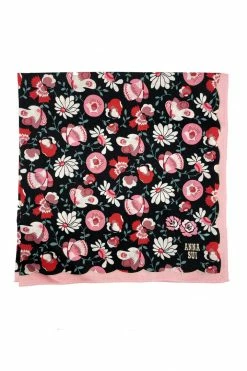 Blooming ACCESSORIES Rose Bouquet Handkerchief