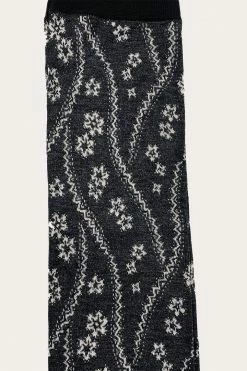 Anna Sui Fall / Winter '21 Posies Knee-high Sock Black