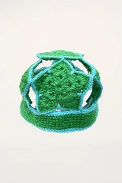 Anna Sui Hand Crochet Star Hat Green