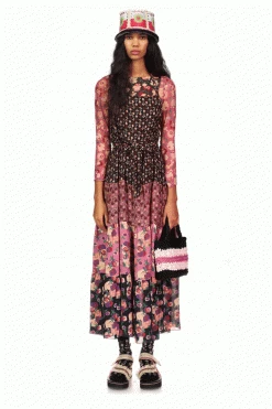 Anna Sui Upcycled Collection Recycled T-shirt Crochet Bag In Raspberry