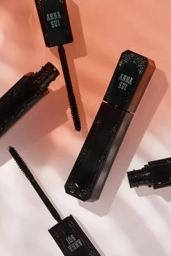 Albion New: Anna Sui Waterproof Mascara